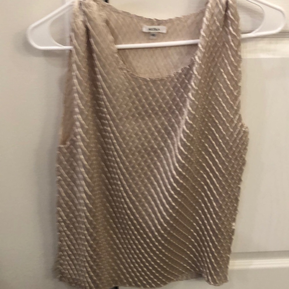Women’s tank top